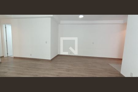 Sala de apartamento à venda com 3 quartos, 104m² em Vila Sonia, São Paulo