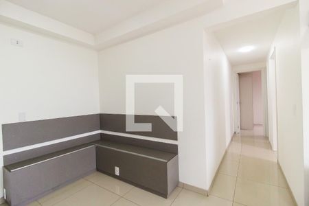 Sala de apartamento à venda com 2 quartos, 47m² em Vila Carmosina, São Paulo