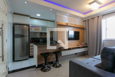 Sala de apartamento para alugar com 2 quartos, 44m² em Vila Nova Curuca, São Paulo