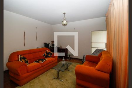 Sala de casa à venda com 3 quartos, 357m² em Barroca, Belo Horizonte