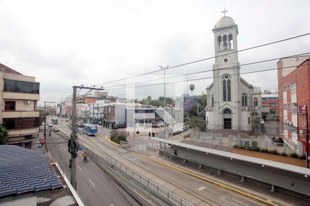 Sala Vista de apartamento para alugar com 2 quartos, 64m² em São João, Porto Alegre