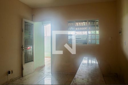 Sala de casa para alugar com 3 quartos, 180m² em Parque Esmeralda, Sorocaba