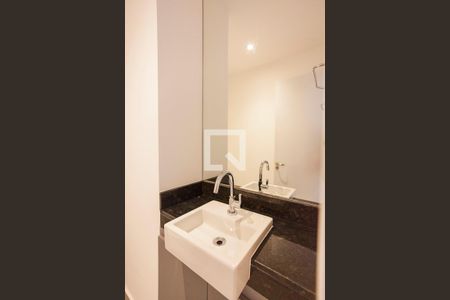 Lavabo de apartamento para alugar com 2 quartos, 68m² em Jardim Sul, Uberlândia