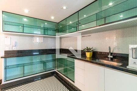 Cozinha de apartamento para alugar com 2 quartos, 75m² em Indianópolis, São Paulo