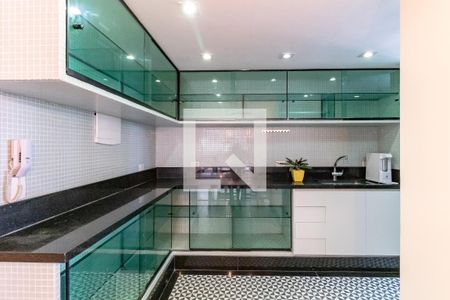 Cozinha de apartamento para alugar com 2 quartos, 75m² em Indianópolis, São Paulo