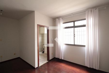 Sala de apartamento para alugar com 2 quartos, 60m² em Ouro Preto, Belo Horizonte