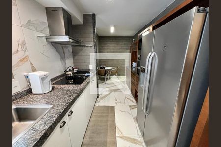 Apartamento à venda com 3 quartos, 165m² em Jardim Morumbi, São Paulo