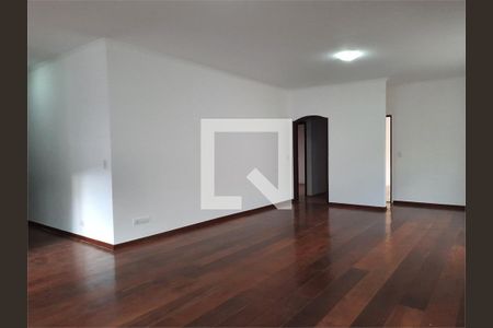 Casa à venda com 3 quartos, 220m² em Jardim Marajoara, São Paulo