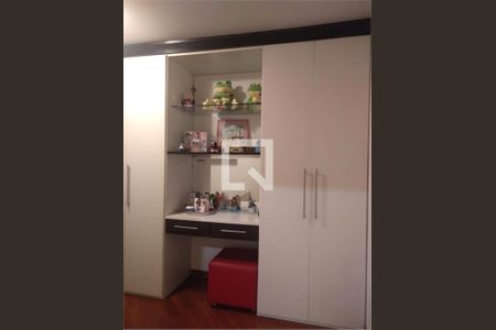 Apartamento à venda com 3 quartos, 54m² em Rio Pequeno, São Paulo