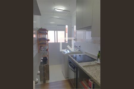 Casa à venda com 2 quartos, 50m² em Vila Nivi, São Paulo