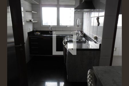 Apartamento à venda com 4 quartos, 195m² em Sumarezinho, São Paulo