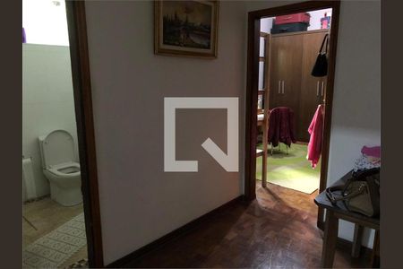 Casa à venda com 3 quartos, 410m² em Vila Alzira, Santo André