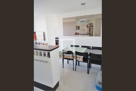 Apartamento à venda com 3 quartos, 65m² em Parque Vitoria, São Paulo