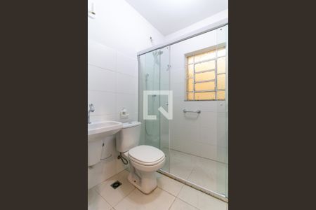 Banheiro de apartamento à venda com 1 quarto, 52m² em Vila Romana, São Paulo