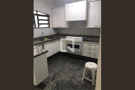 Casa à venda com 4 quartos, 228m² em Jardim Orlandina, São Bernardo do Campo