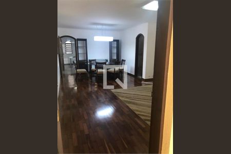 Casa à venda com 4 quartos, 228m² em Jardim Orlandina, São Bernardo do Campo