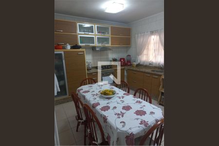 Casa à venda com 3 quartos, 250m² em Utinga, Santo André