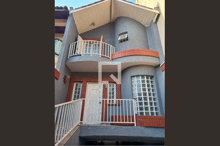 Casa à venda com 3 quartos, 250m² em Utinga, Santo André