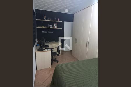 Casa à venda com 3 quartos, 250m² em Utinga, Santo André