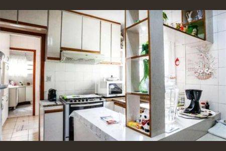 Casa à venda com 3 quartos, 150m² em Parque Oratório, Santo André