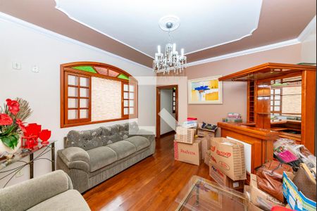 Sala  de casa à venda com 6 quartos, 275m² em Betânia, Belo Horizonte