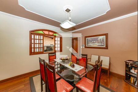 Sala  de casa à venda com 6 quartos, 275m² em Betânia, Belo Horizonte