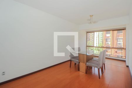 Sala de apartamento à venda com 3 quartos, 73m² em Chácara das Pedras, Porto Alegre