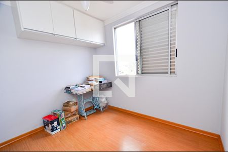 Quarto 1 de apartamento à venda com 3 quartos, 180m² em Sagrada Família, Belo Horizonte