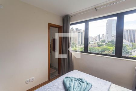 Suíte 1 de apartamento para alugar com 2 quartos, 104m² em Savassi, Belo Horizonte