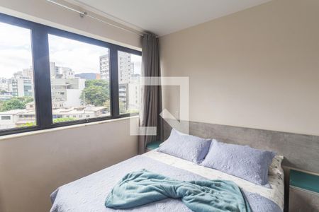 Suíte 1 de apartamento para alugar com 2 quartos, 104m² em Savassi, Belo Horizonte