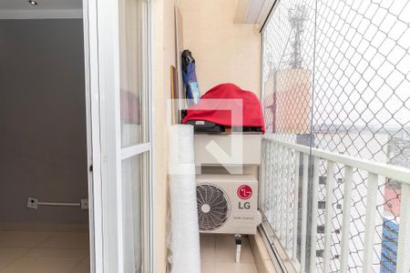 Sacada de apartamento à venda com 3 quartos, 69m² em Itaquera, São Paulo