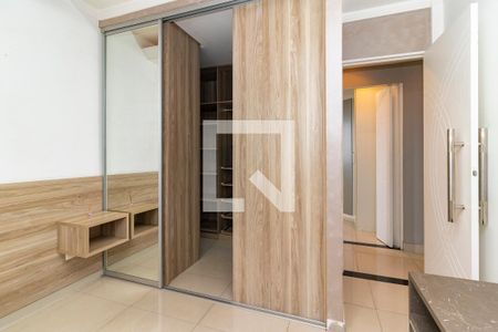 Quarto de apartamento à venda com 3 quartos, 69m² em Itaquera, São Paulo