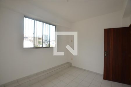 Quarto 1 de casa para alugar com 2 quartos, 50m² em Madureira, Rio de Janeiro