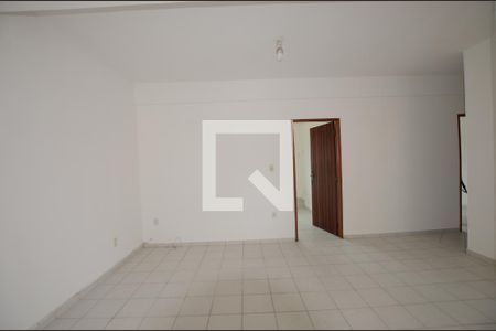 Sala de casa para alugar com 2 quartos, 50m² em Madureira, Rio de Janeiro