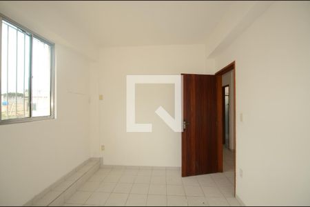 Quarto 1 de casa para alugar com 2 quartos, 50m² em Madureira, Rio de Janeiro