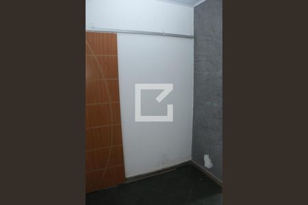 Banheiro de apartamento para alugar com 2 quartos, 100m² em Maria da Luz, Nova Iguaçu