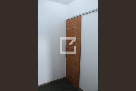 Banheiro de apartamento para alugar com 2 quartos, 100m² em Maria da Luz, Nova Iguaçu