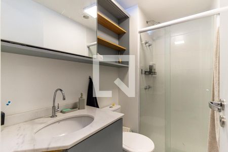 Banheiro de kitnet/studio à venda com 1 quarto, 28m² em República, São Paulo