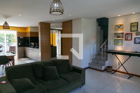 Sala de casa à venda com 3 quartos, 116m² em Hípica, Porto Alegre