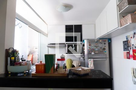 Cozinha de apartamento à venda com 2 quartos, 45m² em Sapucaias, Contagem