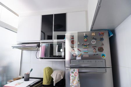 Cozinha de apartamento à venda com 2 quartos, 45m² em Sapucaias, Contagem