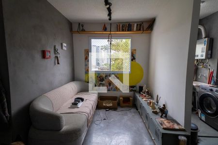 Sala de apartamento para alugar com 2 quartos, 42m² em Vila Ema, São Paulo