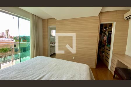 Quarto Suíte de casa para alugar com 4 quartos, 270m² em Estoril, Belo Horizonte