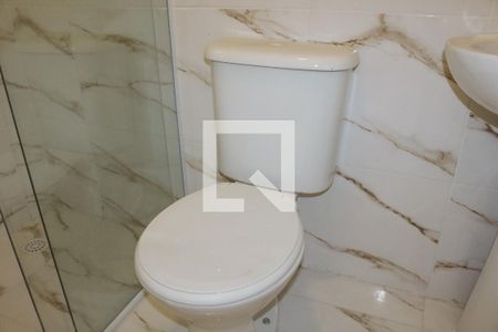 Banheiro de kitnet/studio para alugar com 1 quarto, 35m² em Santana, São Paulo