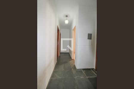 Corredor de casa de condomínio à venda com 3 quartos, 200m² em Parque Imperador, Campinas