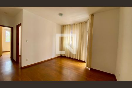 Sala de apartamento para alugar com 2 quartos, 75m² em Buritis, Belo Horizonte