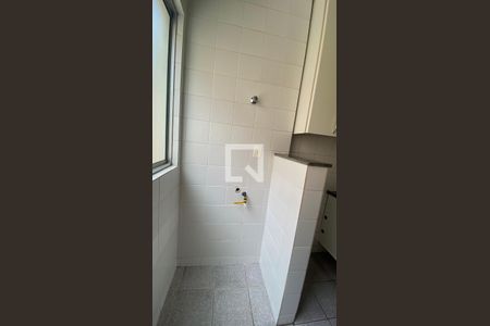 Área de Serviço de apartamento para alugar com 2 quartos, 75m² em Buritis, Belo Horizonte