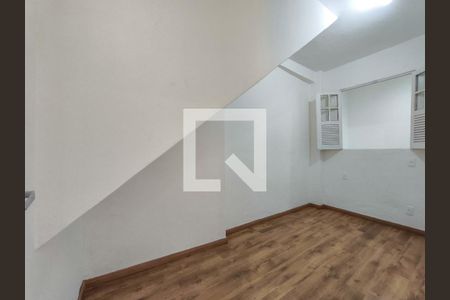 Quarto 1 de apartamento para alugar com 2 quartos, 50m² em São Cristóvão, Rio de Janeiro