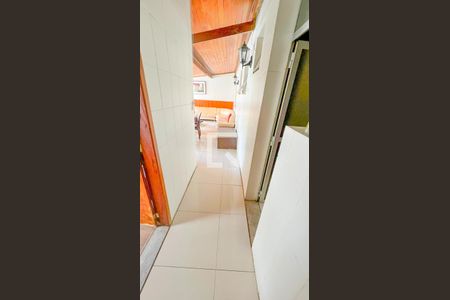 Corredor de apartamento à venda com 5 quartos, 162m² em Coracao de Jesus, Belo Horizonte