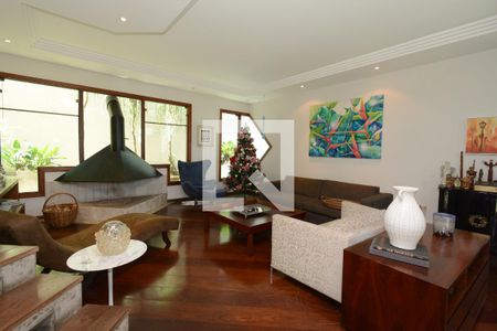 Sala de casa à venda com 4 quartos, 273m² em Jardim Marajoara, São Paulo